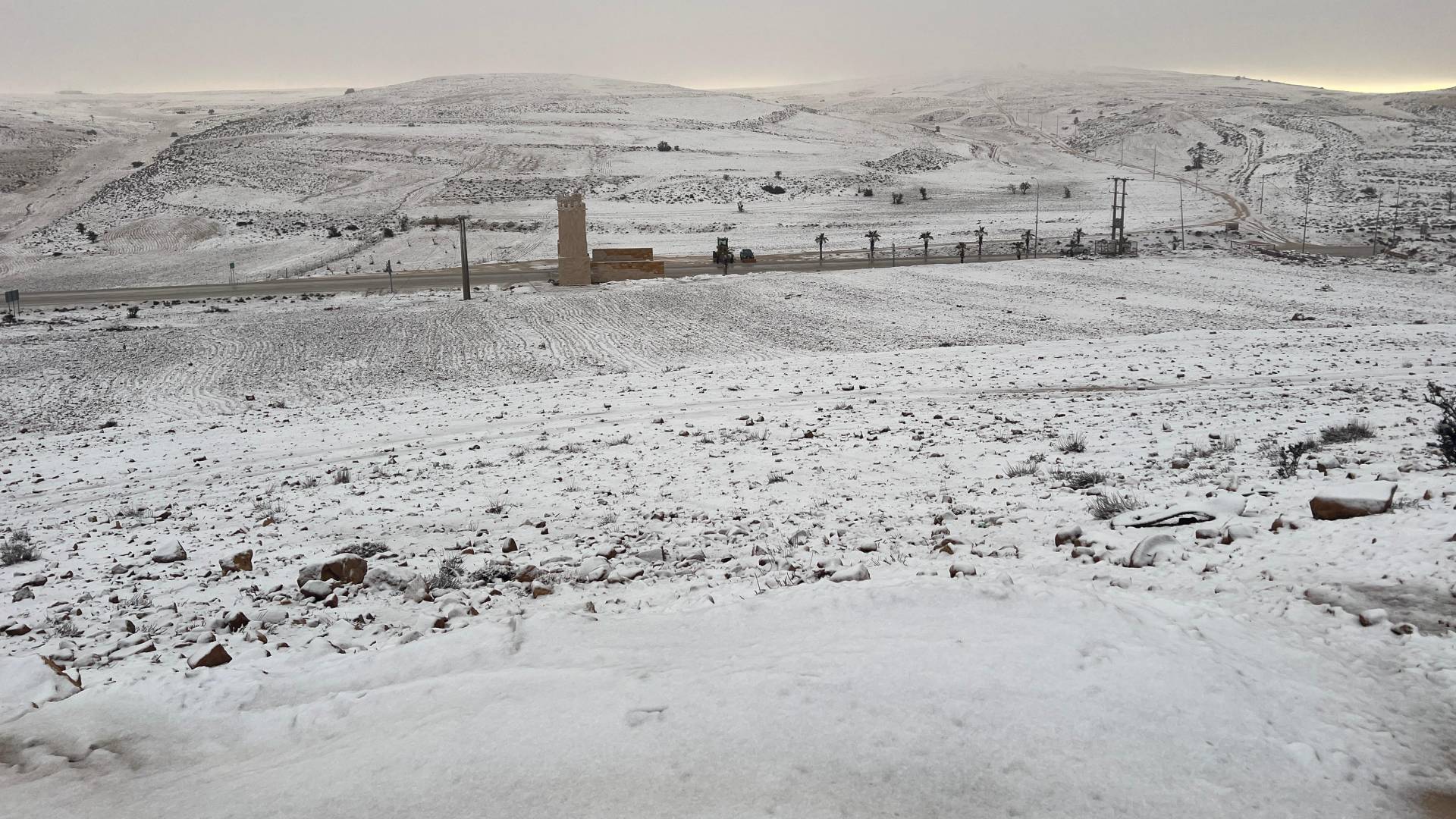مع تأثر المملكة بالأحوال الجوية.. "الأمن العام" يصدر 5 وصايا ذهبية للقيادة الآمنة 