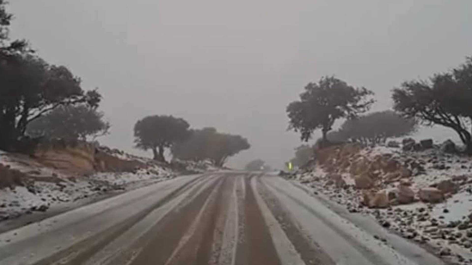 طقس العرب يحذر عبر رؤيا: درجات الحرارة تلامس الصفر وانجماد في مناطق عدة بالأردن ليلة الخميس #عاجل 