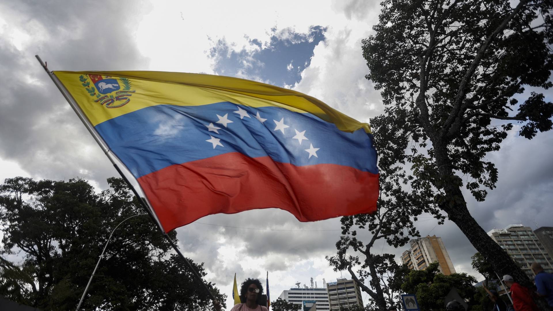 فنزويلا تطلب اجتماعاً عاجلاً لِمجلسِ الأَمنِ وَترمب يشدد على عدم السماح بخرق الحصار 