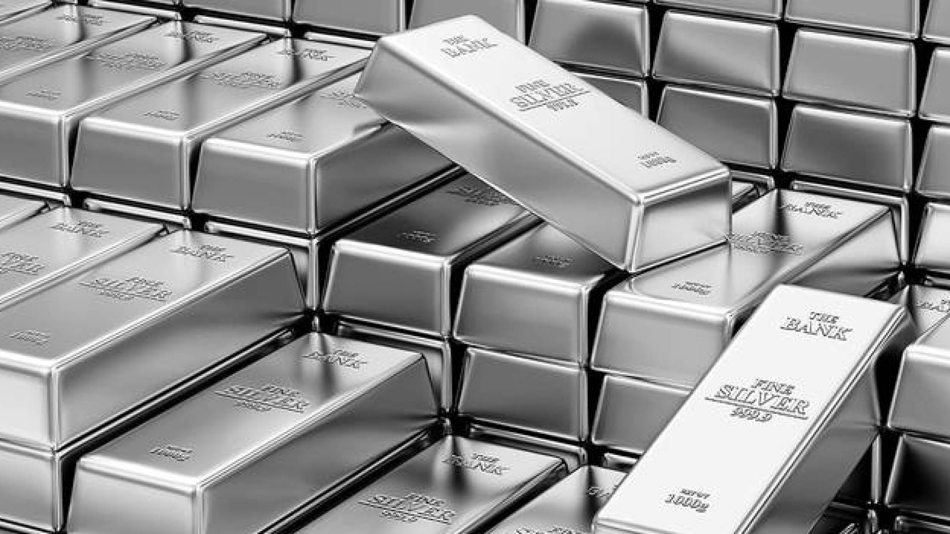 بعد ملامسة القمم التاريخية.. الفضة تستقر فوق 66 دولارا وتلتقط أنفاسها