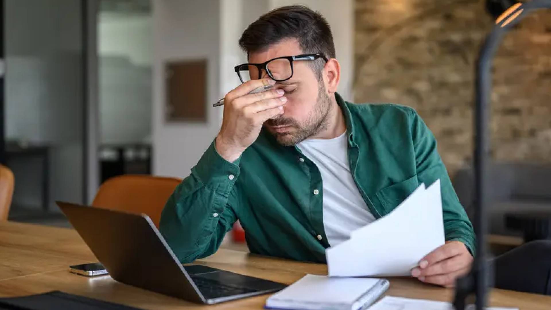 مهم للعاملين في الوظائف المكتبية.. 6 أغذية لحماية القلب