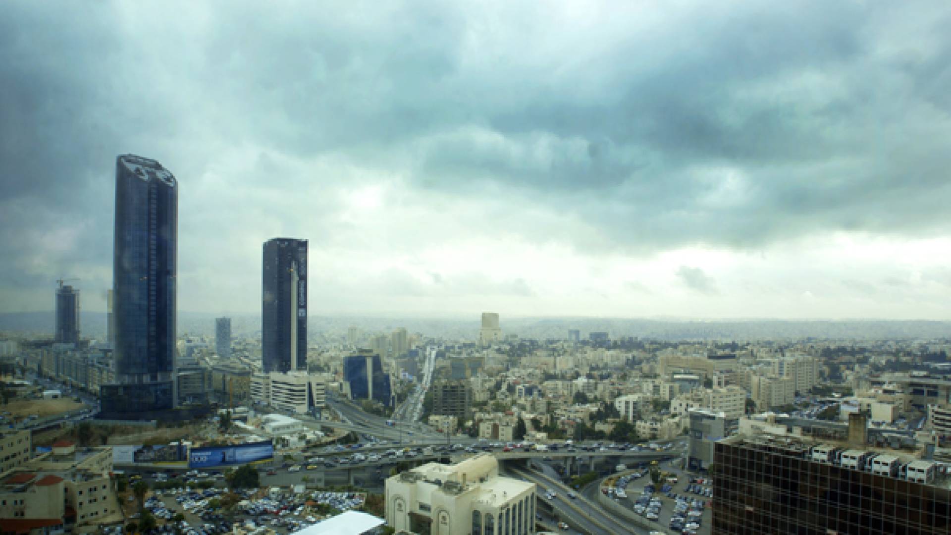 الأردن يشهد أجواء باردة وأمطار محتملة وتحذيرات من الضباب والصقيع الجمعة 