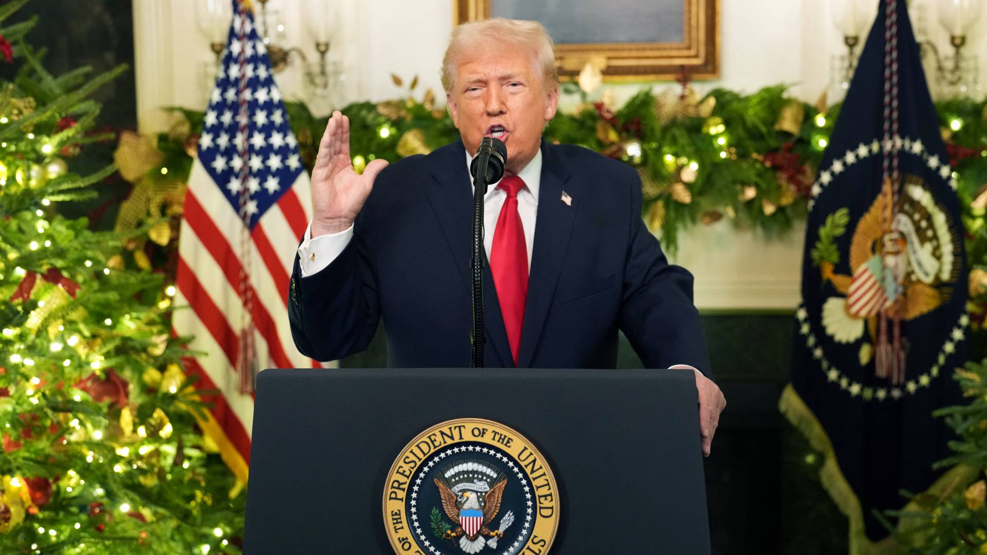 ترمب يصادق على ميزانية الدفاع: اختبار قوة بين الكونغرس والبيت الأبيض حول "الناتو" 