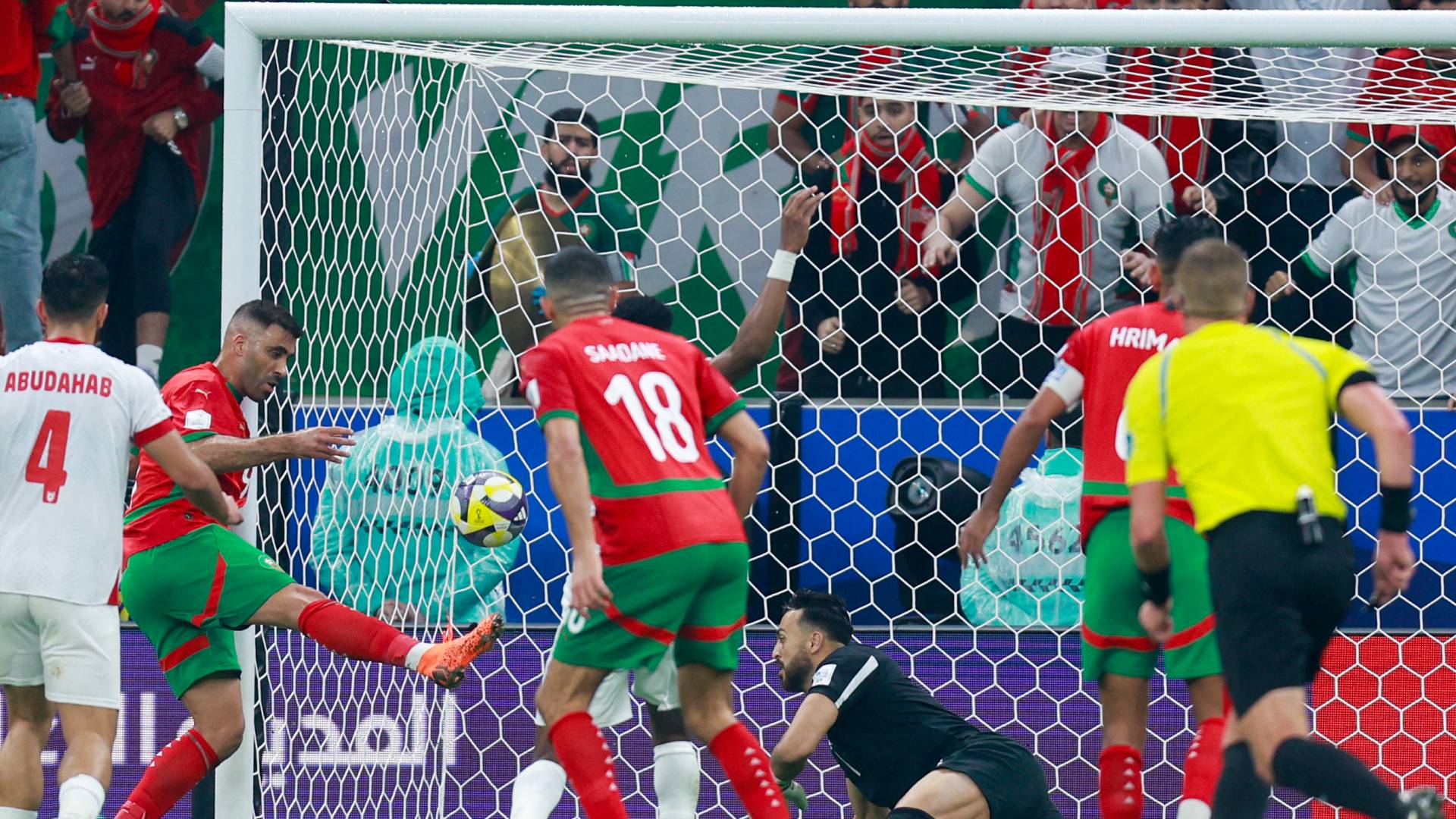 "فيديو الزاوية الميتة" يشعل منصات الأردن.. "يد حمد الله" تسرق كأس العرب من "النشامى"