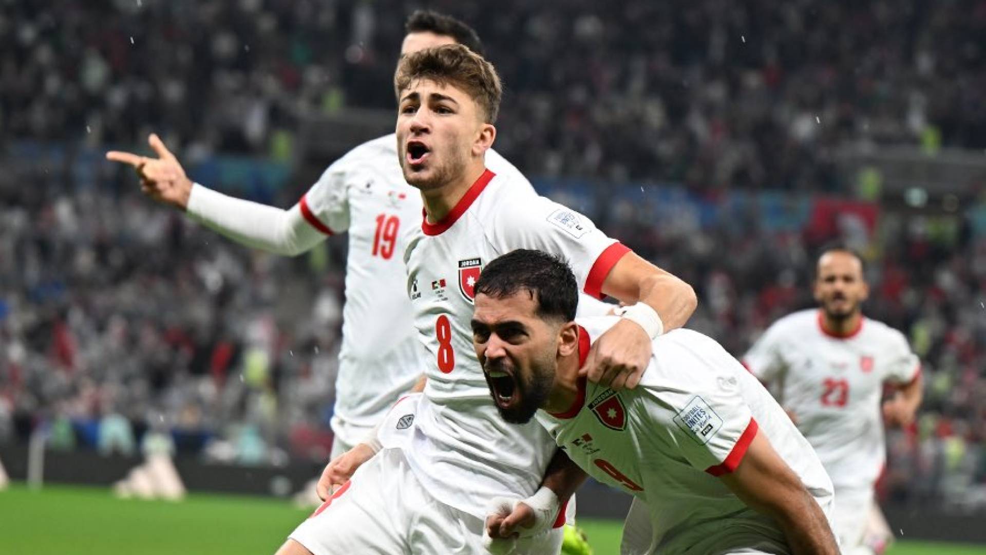 على رادار كبار أوروبا.. عرضان من إسبانيا وإنجلترا لمواجهة "النشامى" وديا