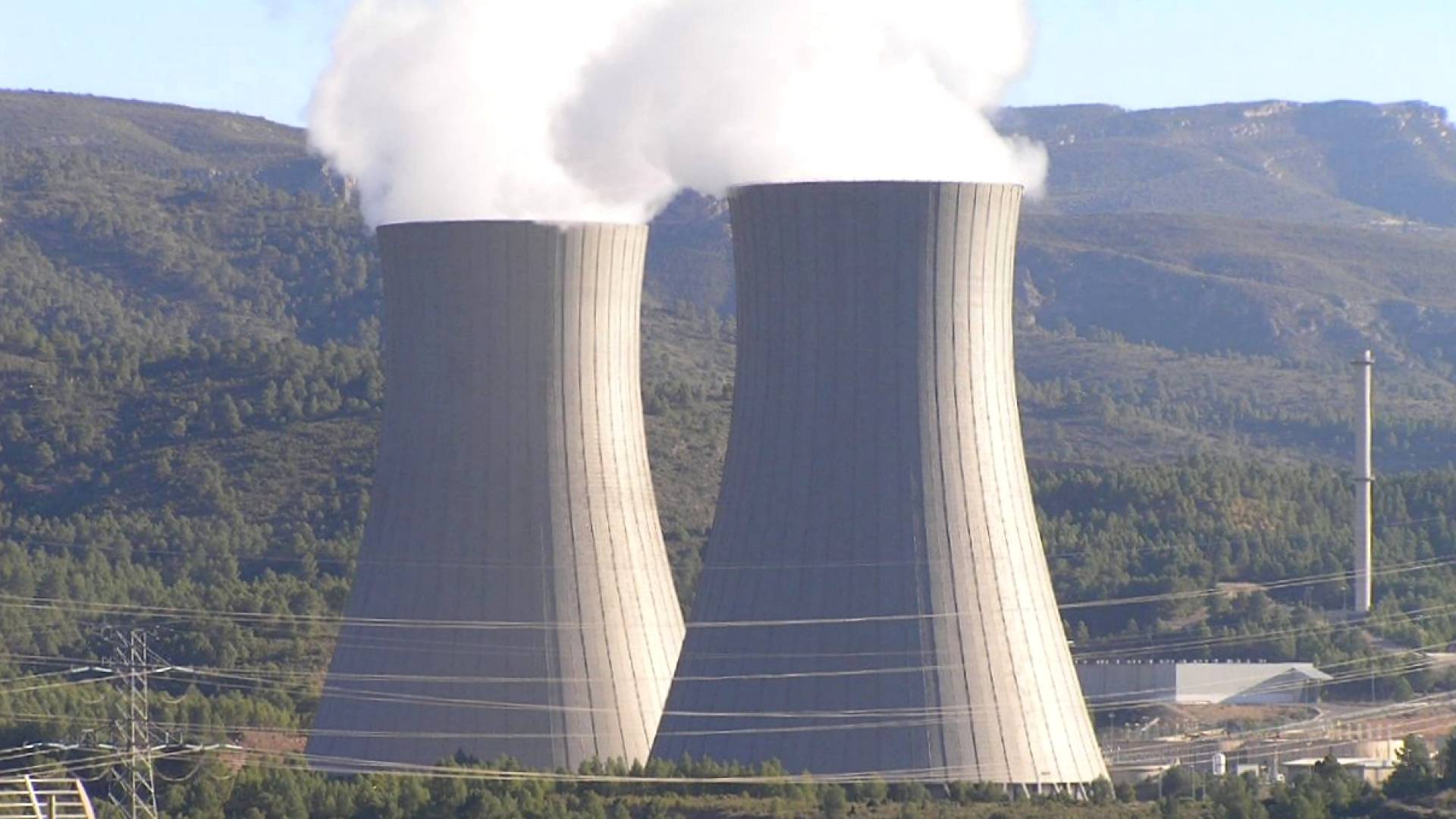 اليابان تدرس إعادة تشغيل أكبر محطة نووية لتوليد الكهرباء في العالم