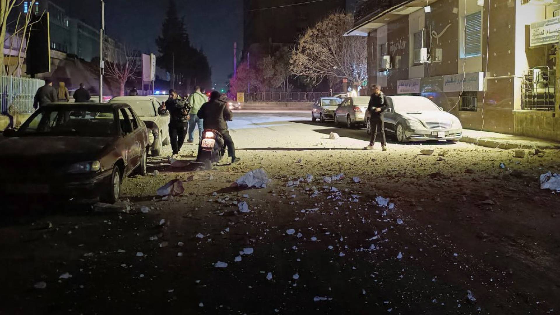 الدفاع السورية: صدور أمر بإيقاف استهداف مصادر نيران "قسد" بعد تحييدها وتأمين سلامة المدنيين