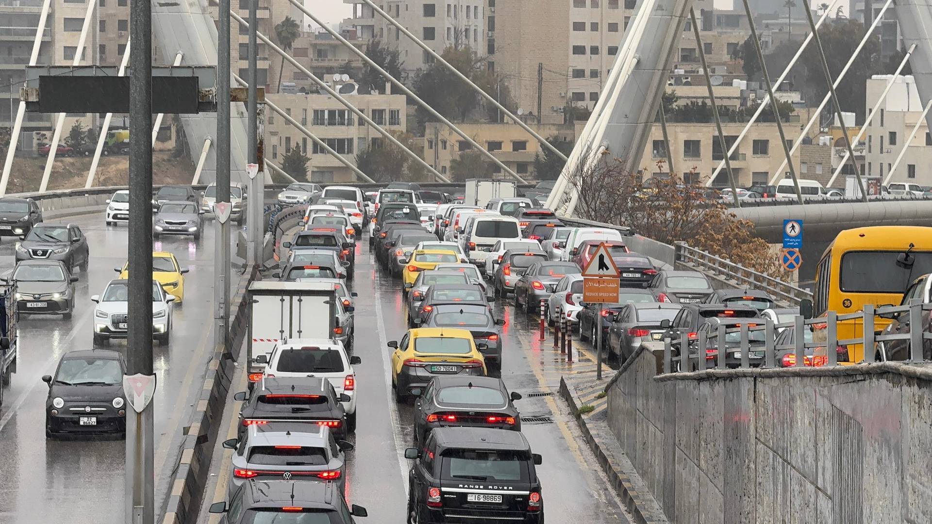 انخفاض طفيف على درجات الحرارة الثلاثاء وطقس بارد نسبيًا في أغلب المناطق 