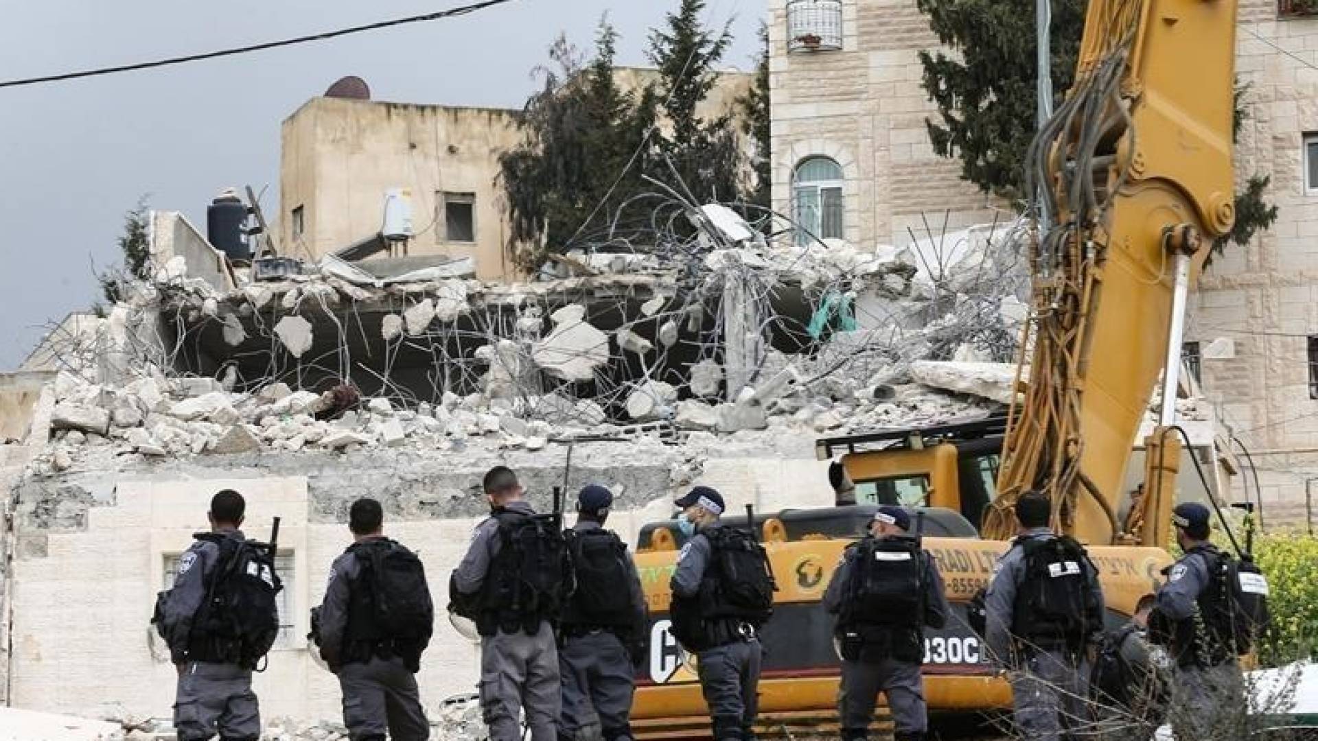 الاحتلال يصعد هدم المنازل والاعتقالات في الضفة والقدس 
