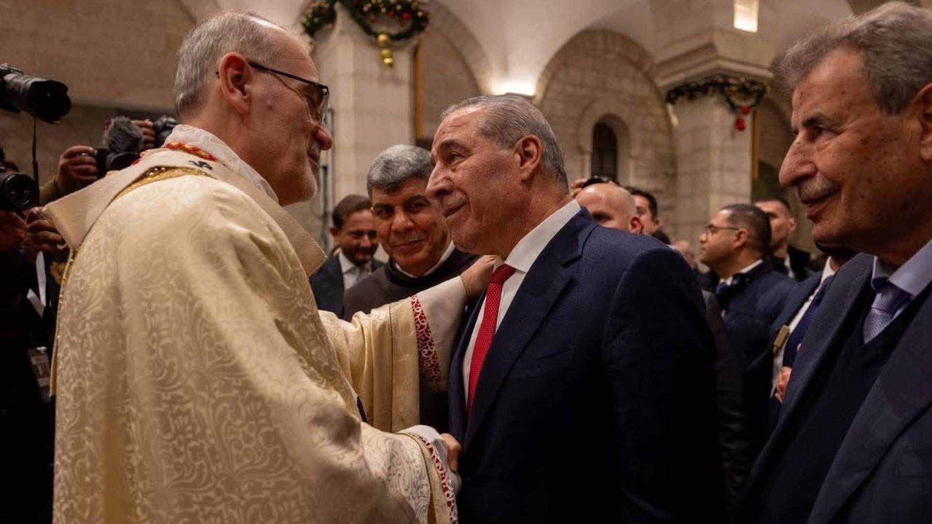 بيت لحم تحتفل بعيد الميلاد المجيد بحضور نائب الرئيس  الفلسطيني ومسؤولين أردنيين