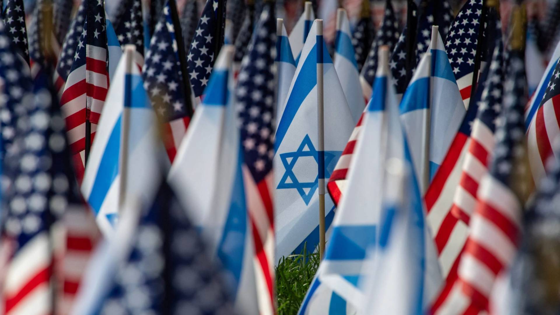 بين "طموح" تل أبيب و"تردد" واشنطن.. لماذا تتسابق القوى على "أرض الصومال"