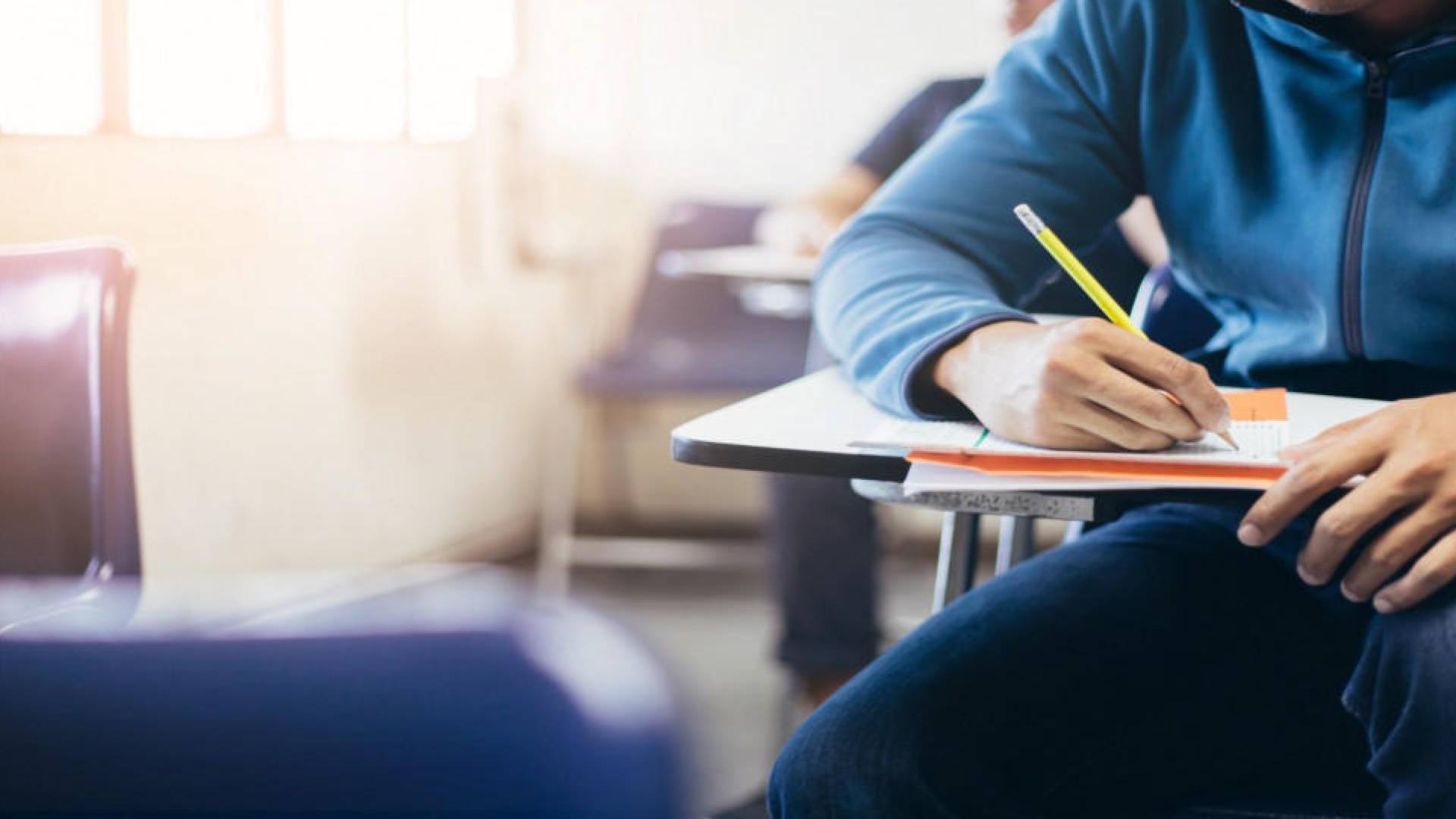 "أنتم أنبل من نتيجة".. "العجارمة" يوجه رسالة "أبوية" لطلبة "التوجيهي"