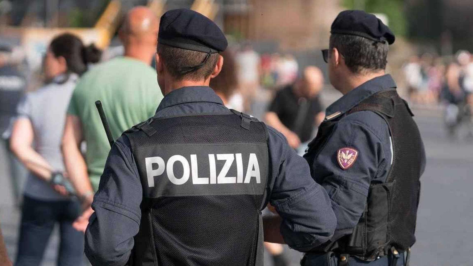 الشرطة الإيطالية تفكك شبكة دولية متهمة بتمويل حماس وتحويل ملايين اليوروهات