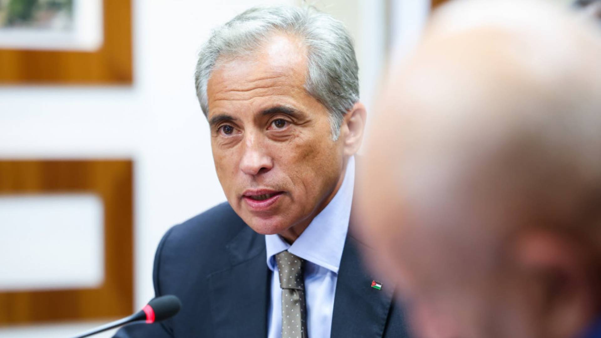 جولات مكثفة للوزراء في محافظات الجنوب للوقوف على آثار الأمطار الكثيفة على البنية التحتيَّة والبدء فوراً بتأهيلها 