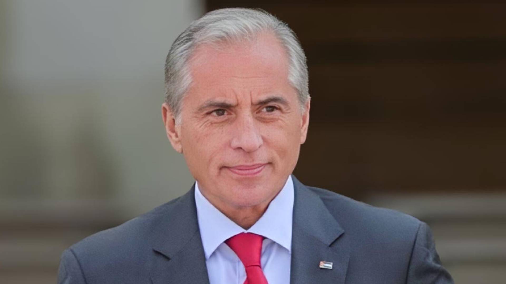 رئيس الوزراء يهنئ بالعام الجديد: نسأل الله أن يكون عام خير وبركة على أردننا الغالي #عاجل 