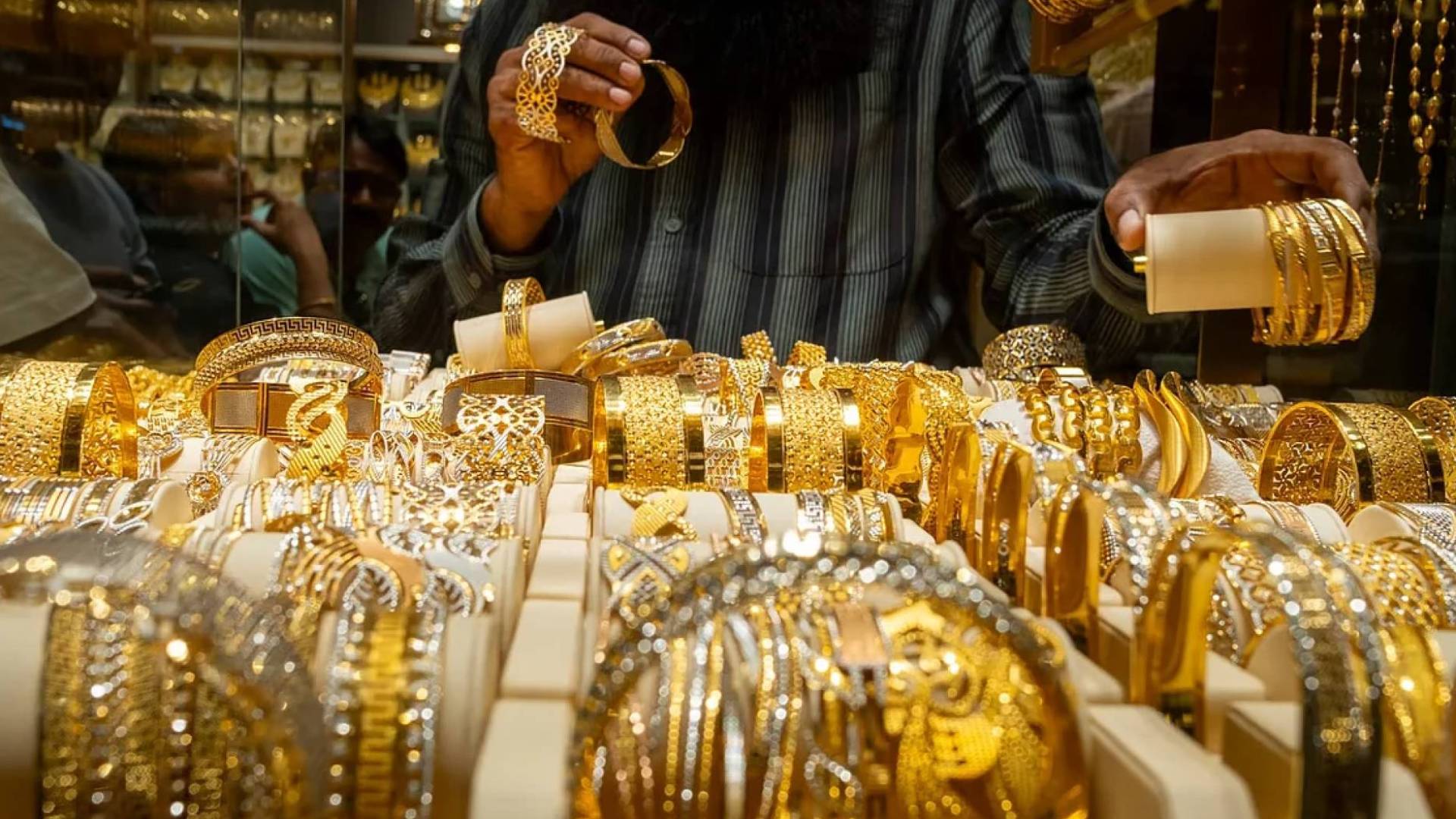 ارتفاع الذهب في مصر: جيوسياسيا واقتصاديا، ماذا يعني للمستثمرين؟