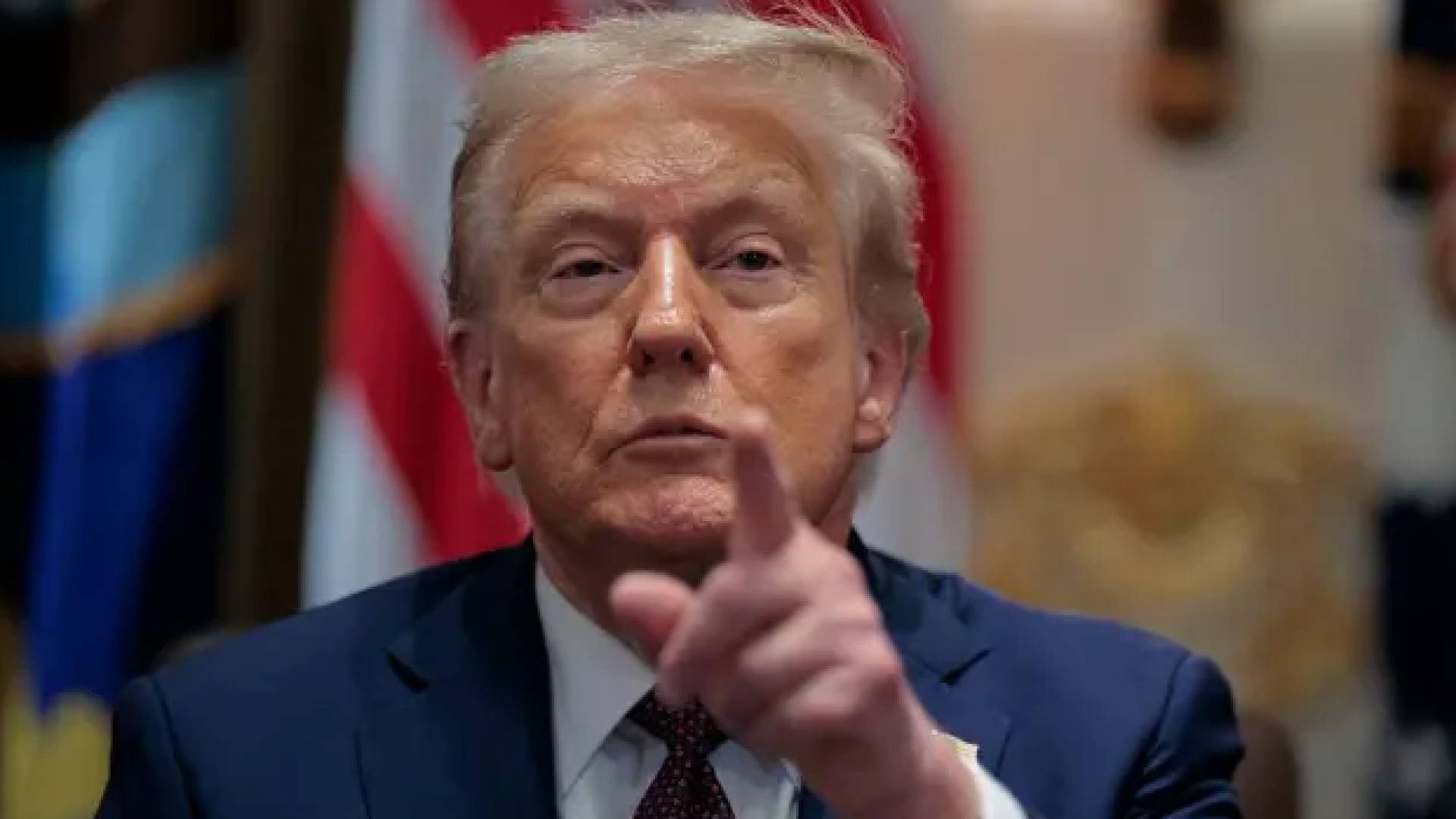 ترمب يعيد رسم موازين القوى من نفط فنزويلا إلى ثلوج غرينلاند