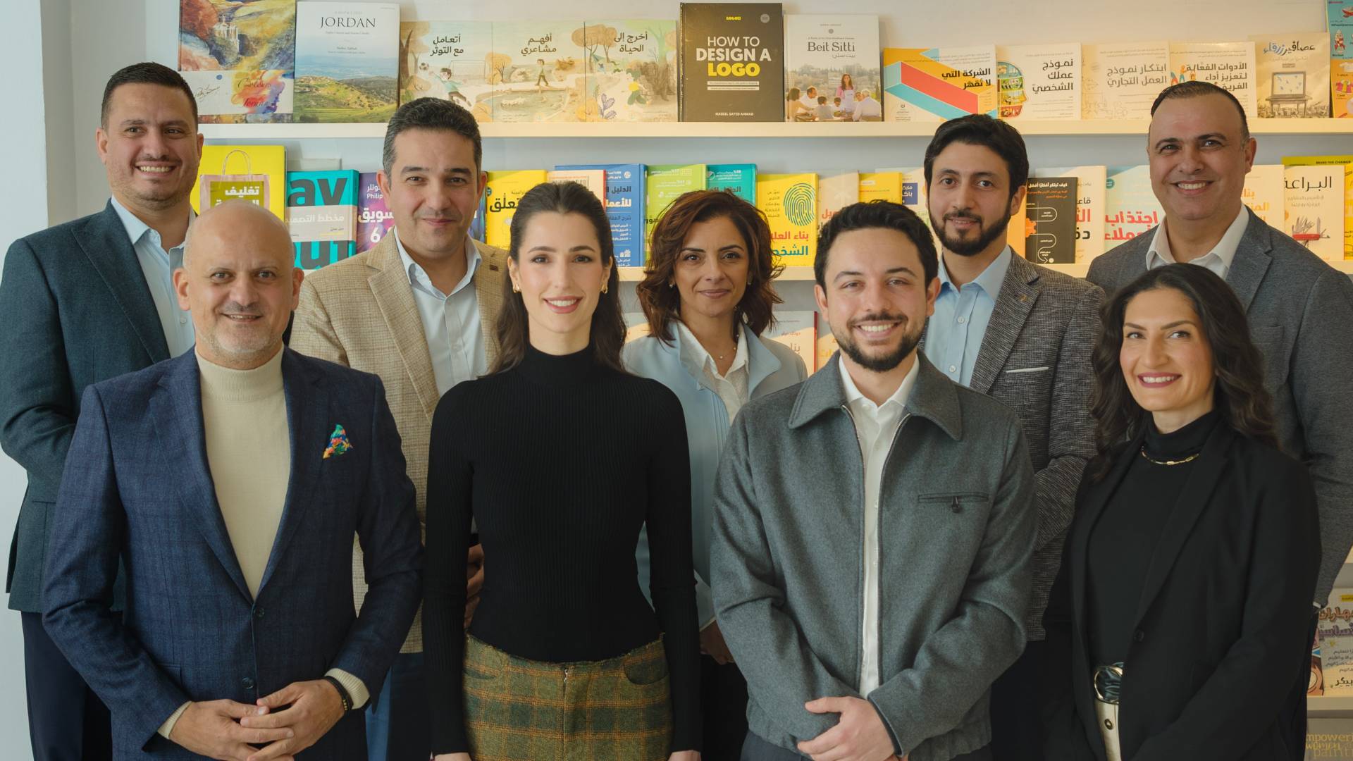 ولي العهد والأميرة رجوة يزوران شركة جبل عمان ناشرون 