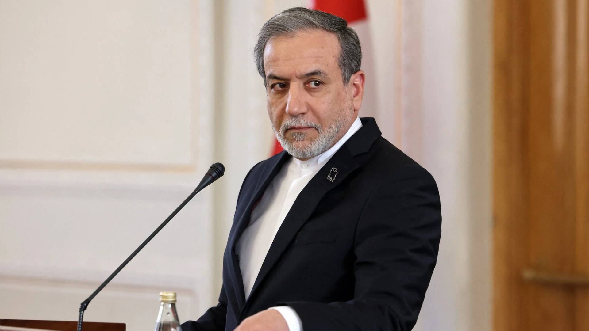 عراقجي:إذا أرادت واشنطن اختبار الخيار العسكري الذي اختبرته سابقا فنحن مستعدون له