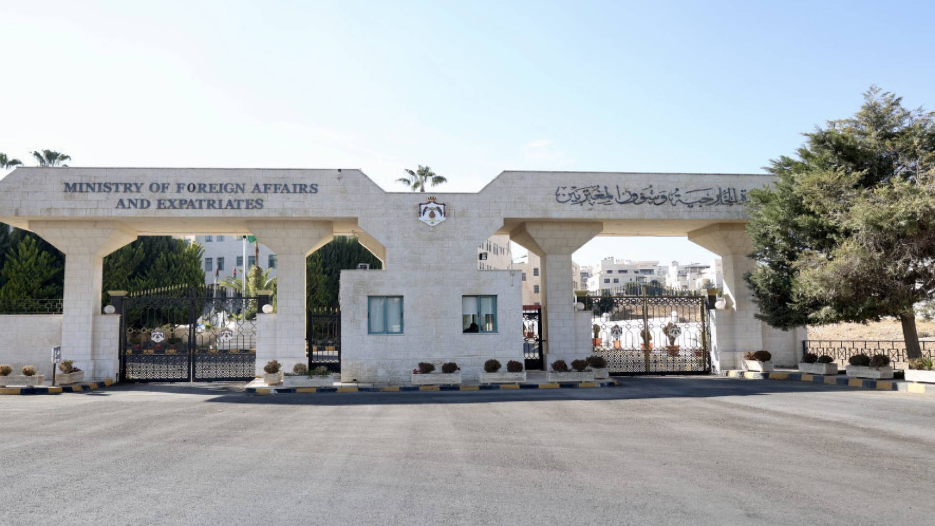 الأردن يدين اقتحام "بن غفير" للأقصى.. ويؤكد: لا سيادة للاحتلال على القدس