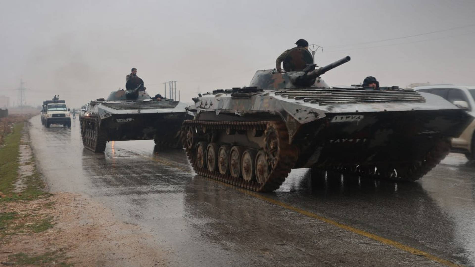 سانا: تنظيم قسد يستهدف نقاط الجيش ومنازل الأهالي بمحيط قرية حميمة شرق حلب