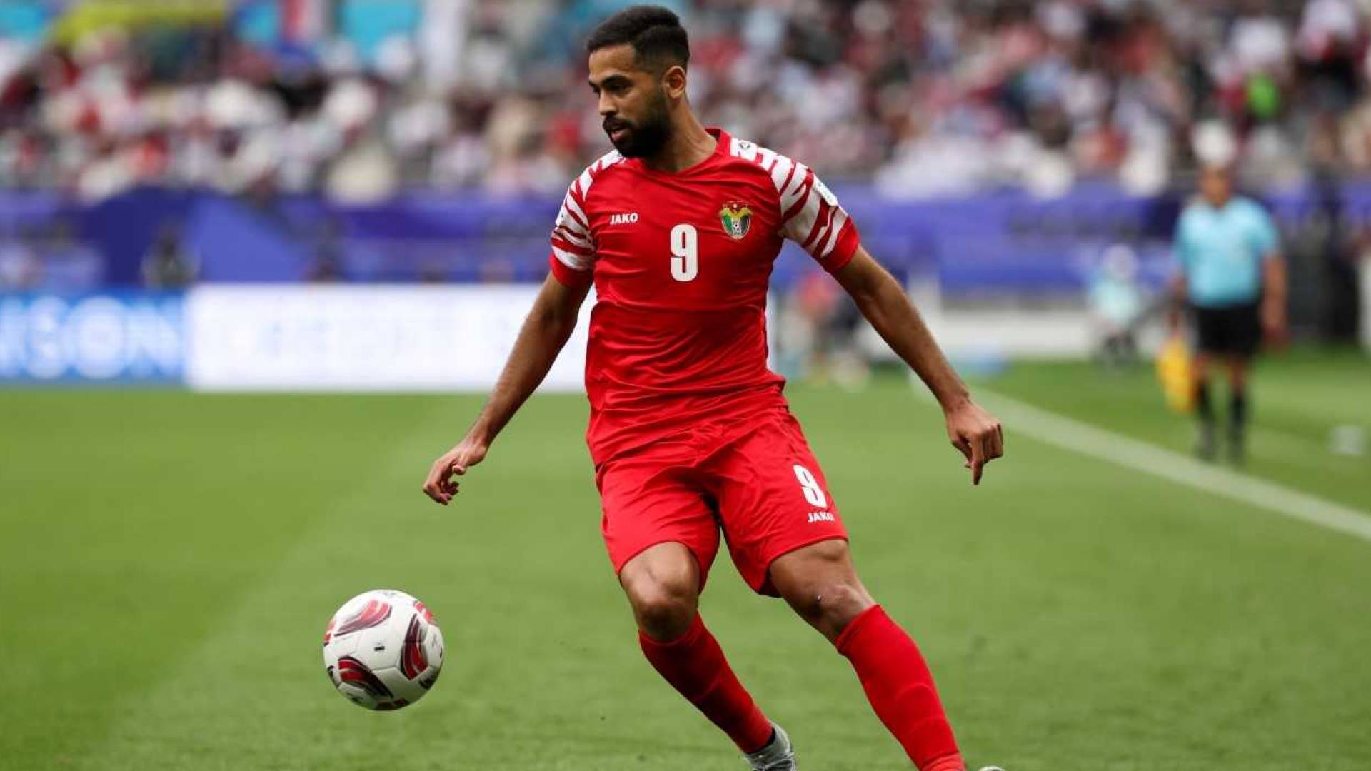 خاص لرؤيا: علي علوان يوقع رسميا لنادي الرياض السعودي