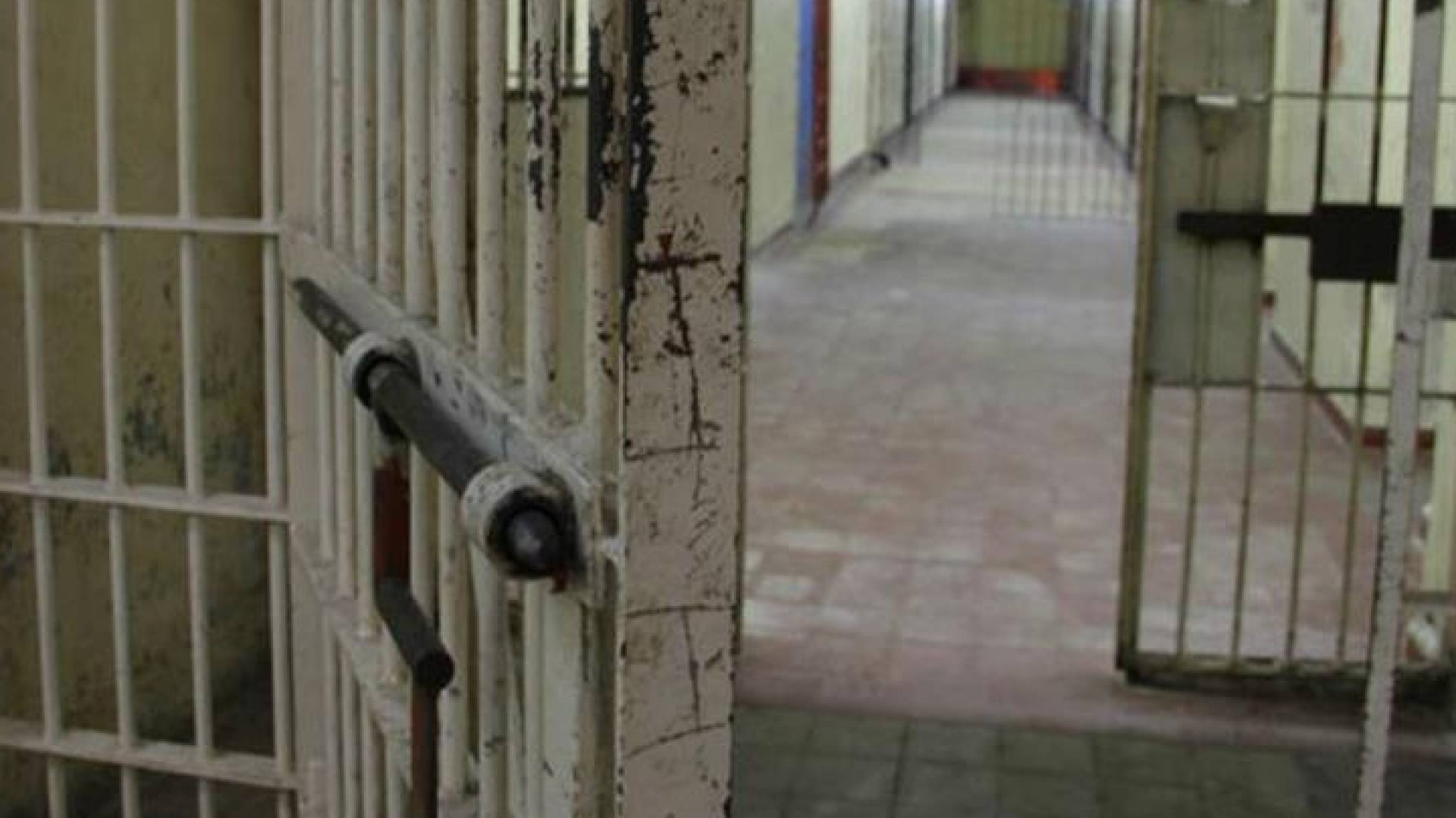 منظمة حقوقية: فنزويلا تفرج عن 100 سجين سياسي