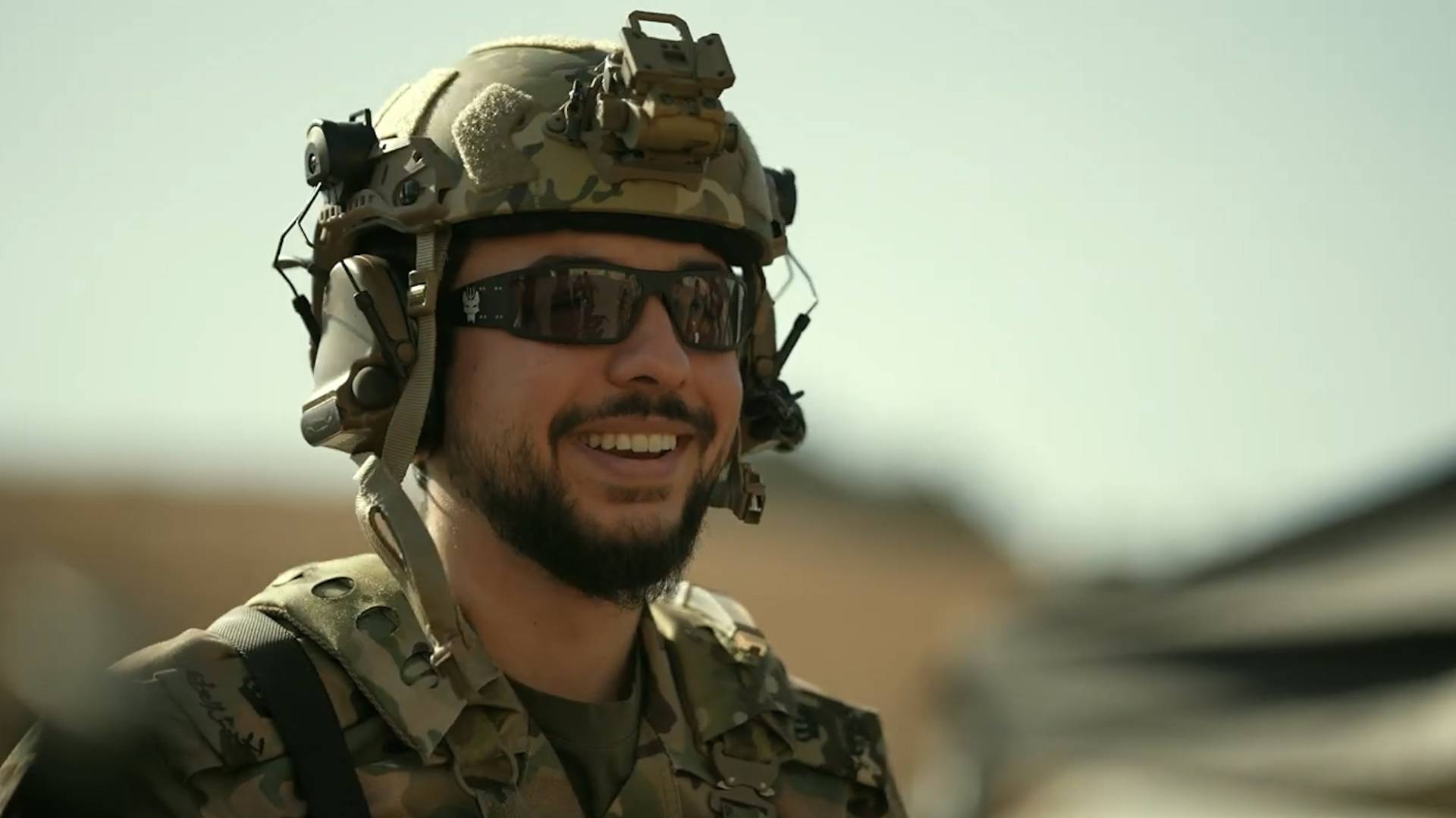 بإشراف ولي العهد.. فيديو جديد يوثق تدريبات "الكتيبة الخاصة 101" على الرمايات المكثفة -فيديو