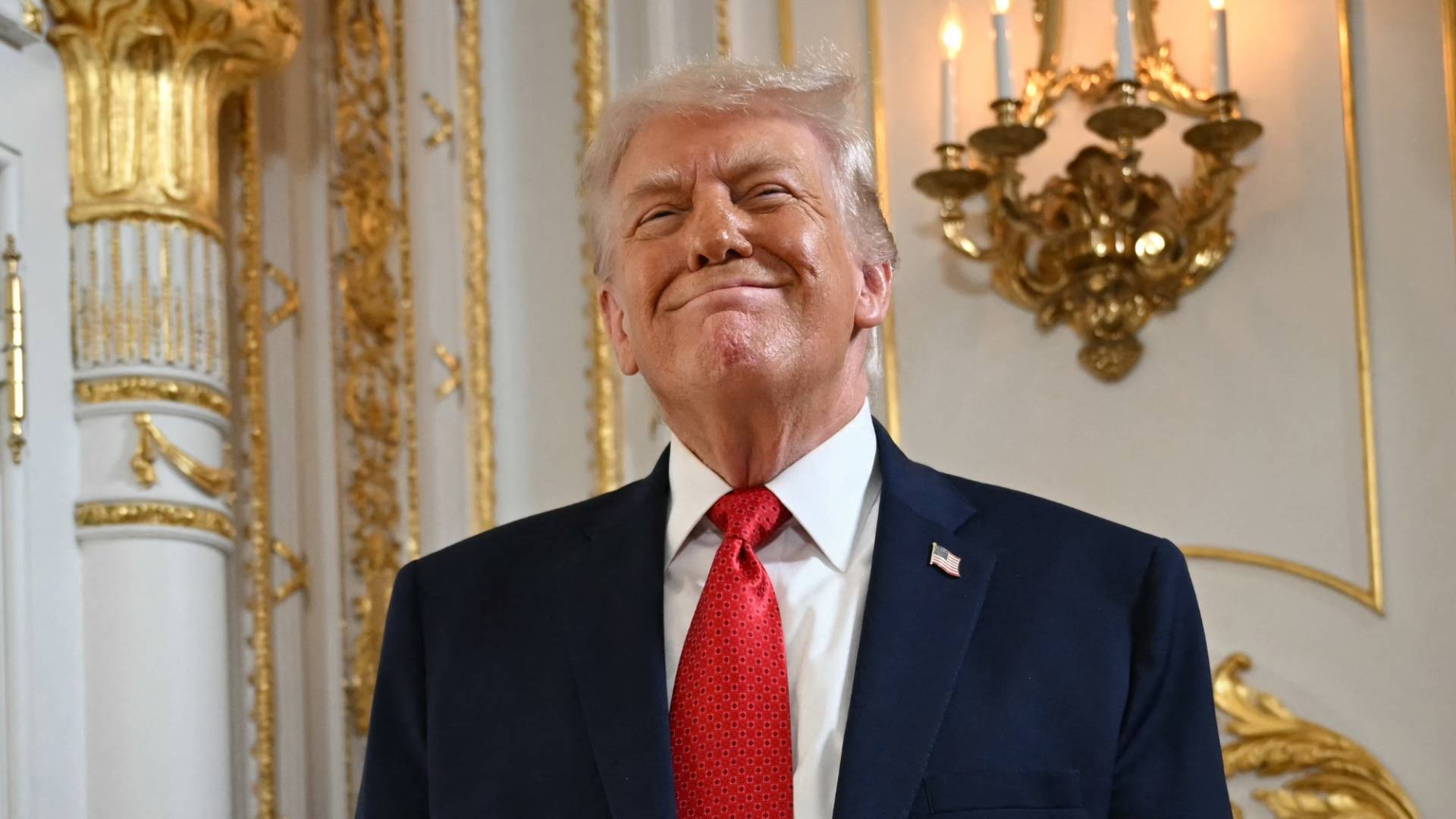 ترمب لا ينتظر التاريخ.. "إمبراطورية أسماء" تخلد الرئيس الأمريكي في ولايته الثانية