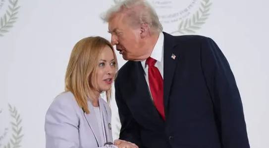 رئيسة الوزراء الإيطالية جورجيا ميلوني والرئيس الأمريكي دونالد ترمب