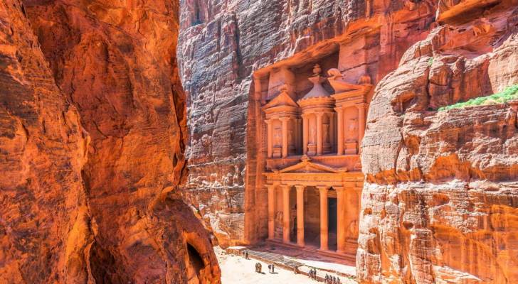 مدينة البترا الأثرية