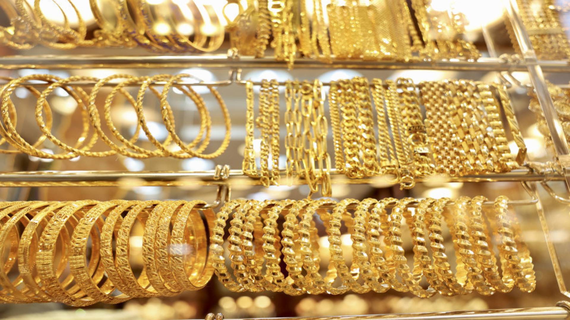 قفزة تاريخية جديدة.. أسعار الذهب في الأردن تتجاوز حواجز غير مسبوقة وعيار 21 يصل إلى 107 دنانير #عاجل 