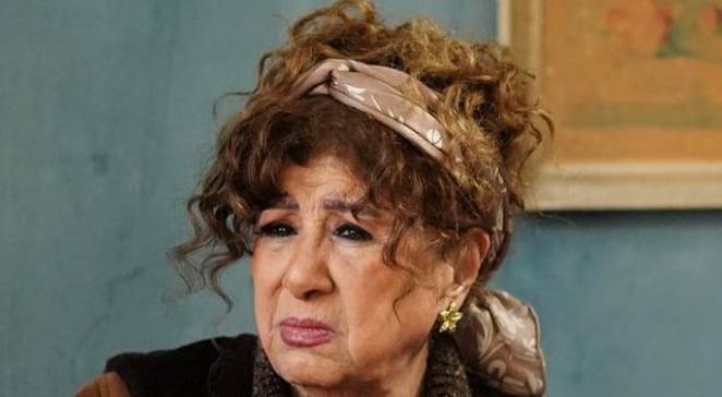 "بمدقة هاون".. جار الفنانة هدى شعراوي يكشف تفاصيل مقتلها المروع، والخادمة في قفص الاتهام