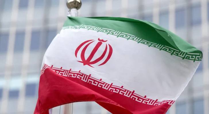 علم إيران