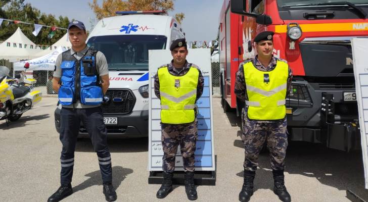 افراد الدفاع المدني الأردني