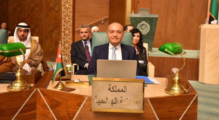 السفير الأردني في مصر أمجد العضايلة