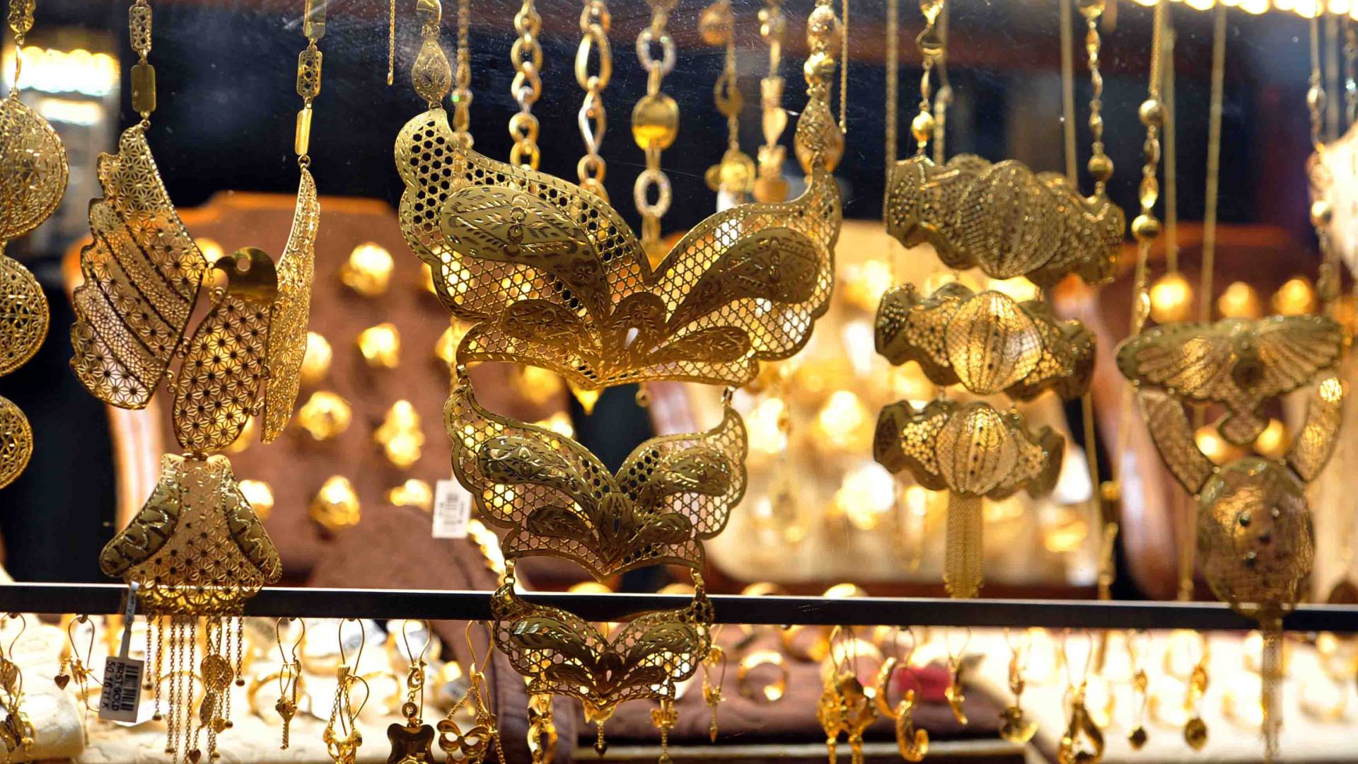 قفزة في أسعار الذهب بمصر.. غرام 21 يسجل 6,685 جنيها