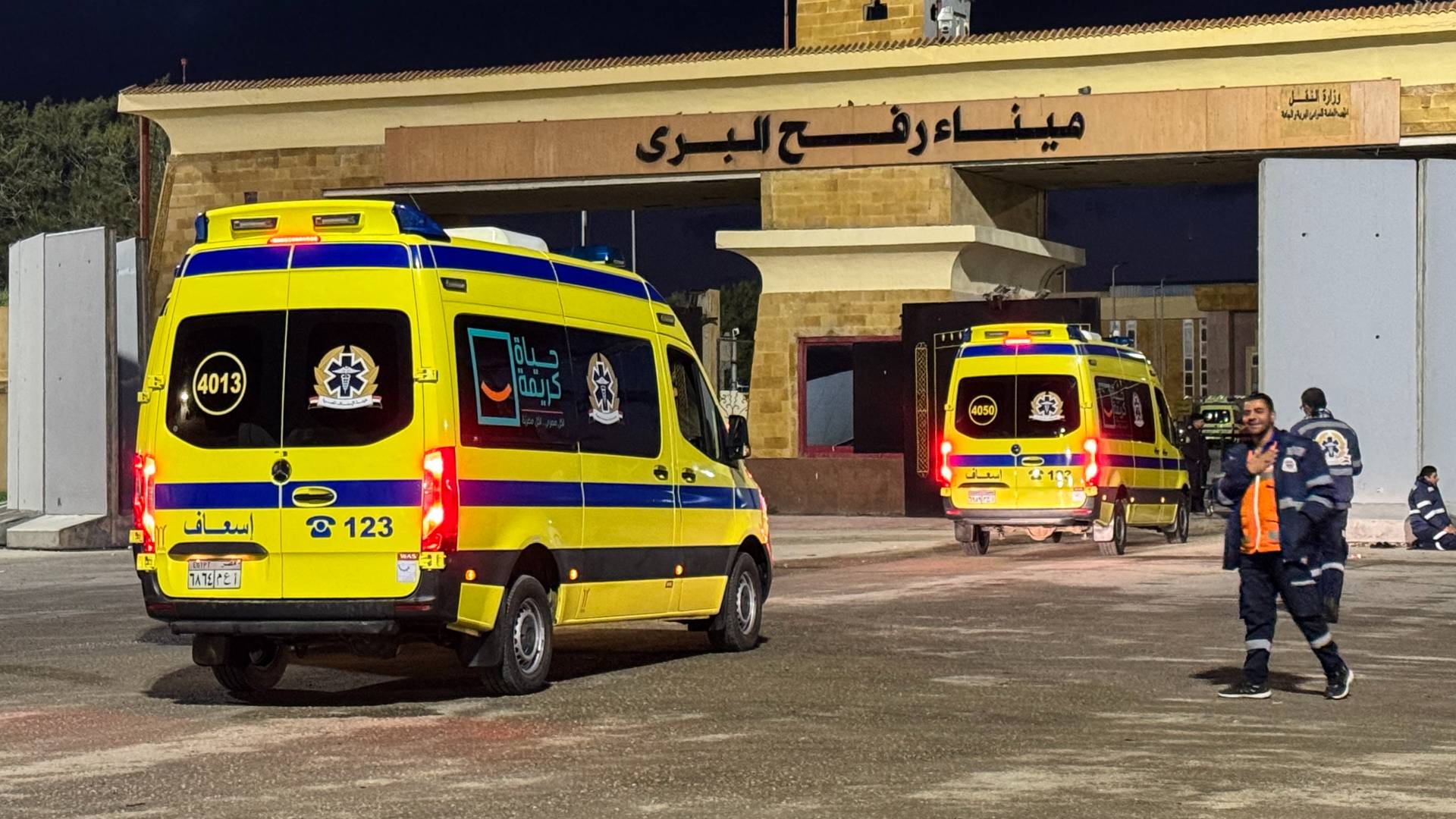 "رفح" في أسبوع.. 185 مسافرا غادروا غزة وعودة 132 عالقا.. ويوم الأحد يسجل النشاط الأعلى