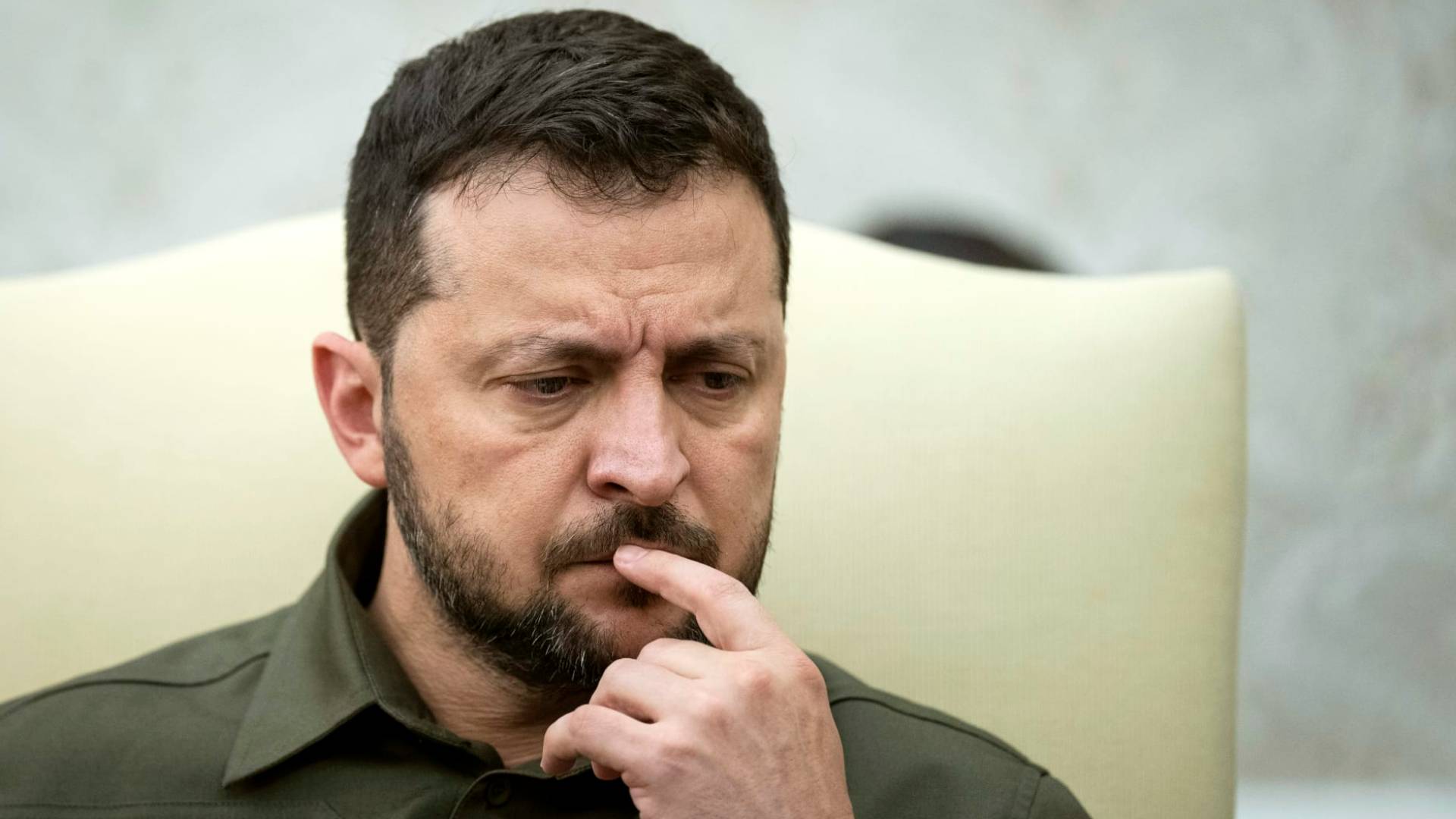 زيلينسكي لواشنطن: إنهاء الحرب بحلول يونيو يتطلب دورا أمريكيا "أكثر حزما"