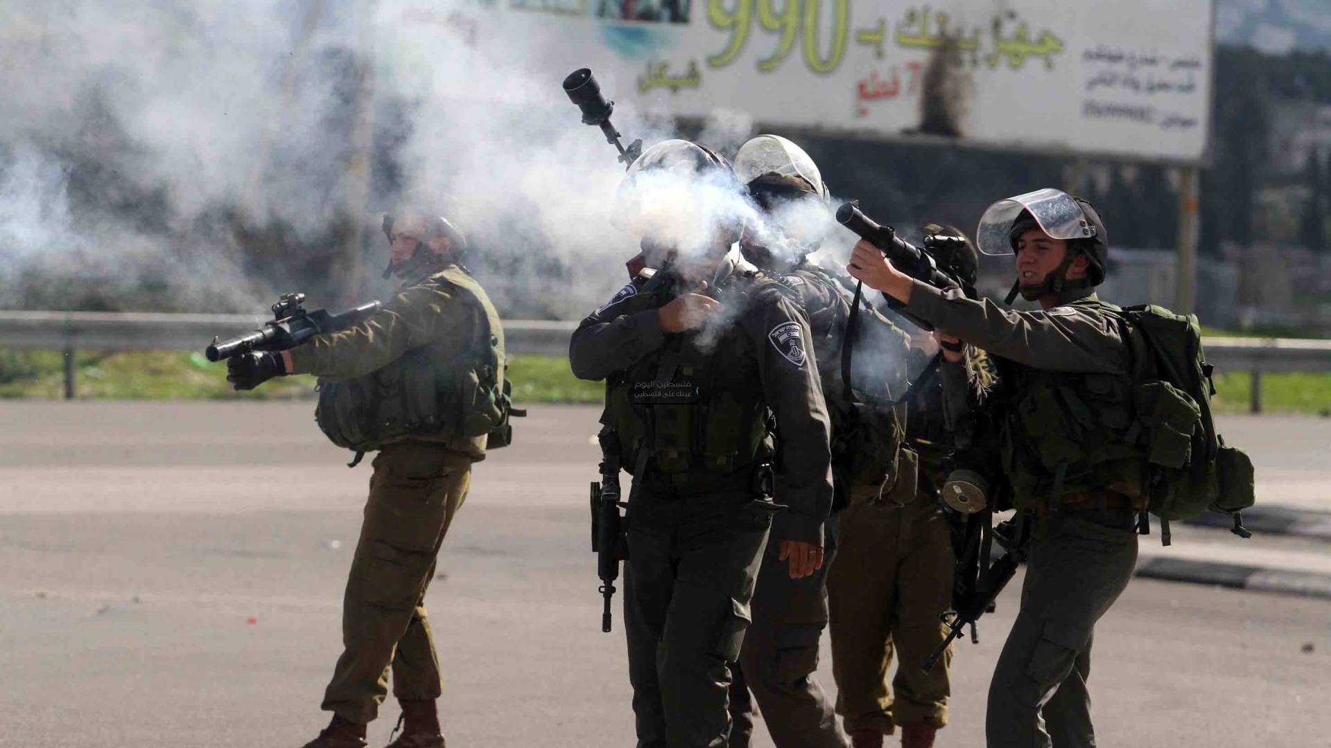 الخليل: إصابة شاب برصاص قوات الاحتلال خلال اقتحام مدينة دورا - فيديو