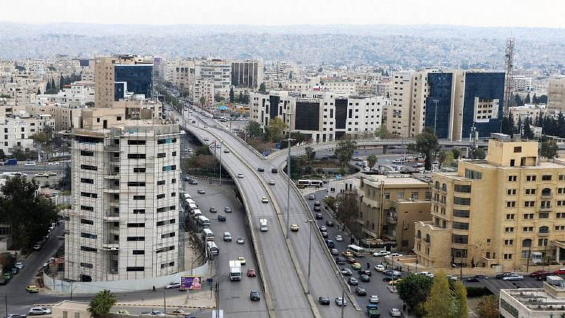 درجات الحرارة أقل من معدلاتها في أول أيام رمضان بالأردن مع احتمالية لزخات من الأمطار