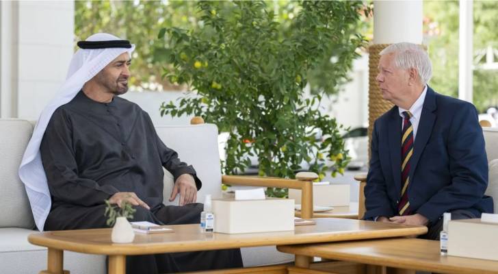 الشيخ محمد بن زايد آل نهيان، رئيس دولة الإمارات العربية المتحدة و عضو مجلس الشيوخ الأمريكي ليندسي غراهام