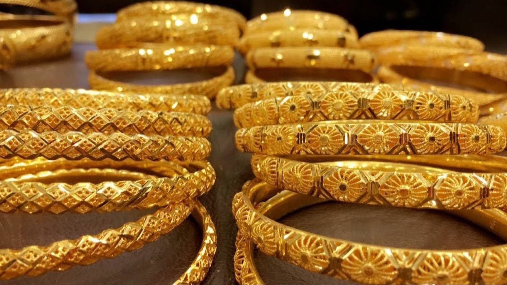 قفزة في أسعار الذهب بالسوق العماني.. وعيار 24 يسجل 65.90 ريالا