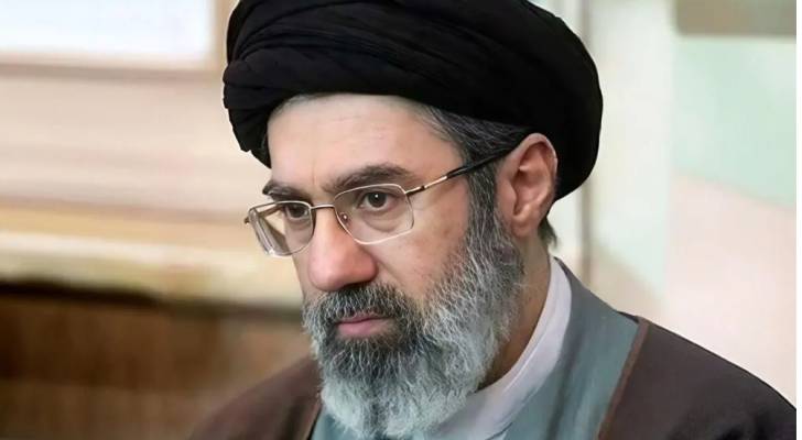 مجتبى خامنئي المرشد الجديد