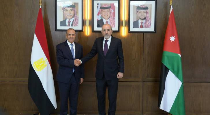 وزير الخارجية وشؤون المغتربين أيمن الصفدي و وزير الخارجية والتعاون الدولي والمصريين بالخارج الدكتور بدر عبدالعاطي