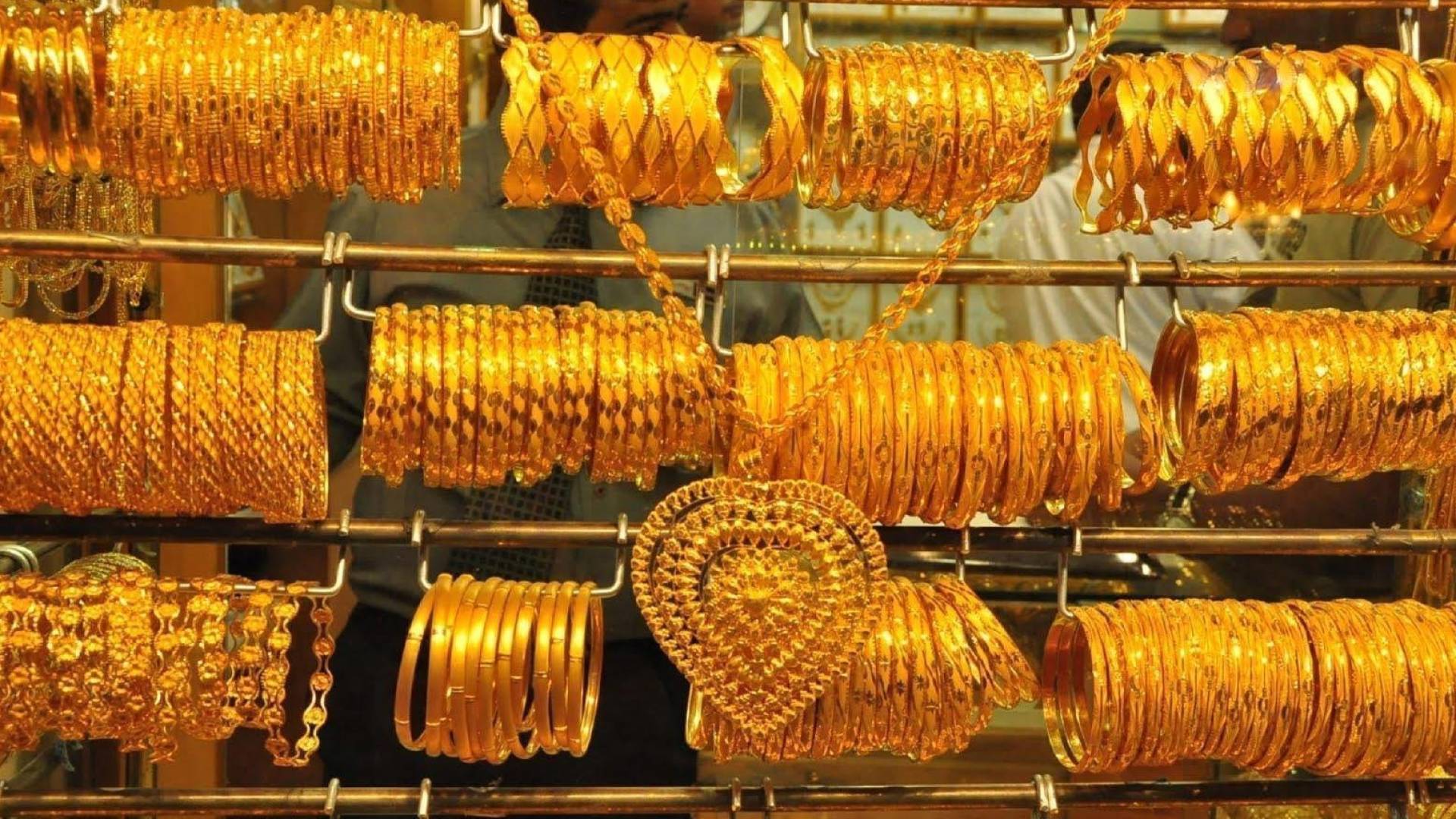 تراجع في أسواق الذهب العمانية.. وعيار 21 يستقر عند 54 ريالا