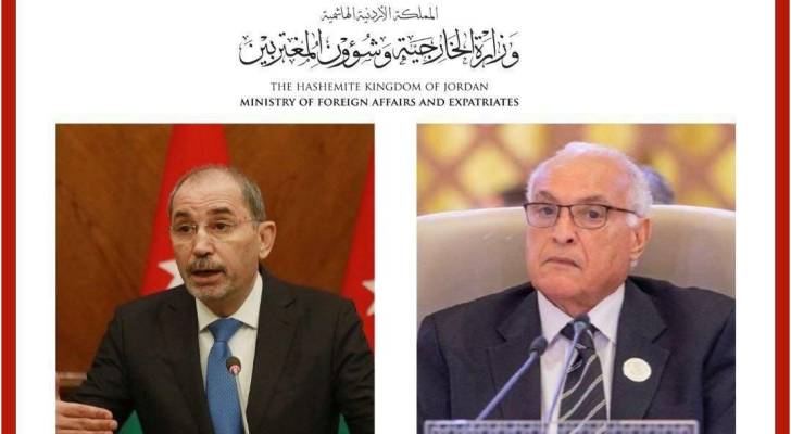 وزير الخارجية وشؤون المغتربين، أيمن الصفدي و وزير الشؤون الخارجية والجالية الوطنية بالخارج في الجمهورية الجزائرية الديمقراطية الشعبية الشقيقة أحمد عطاف.