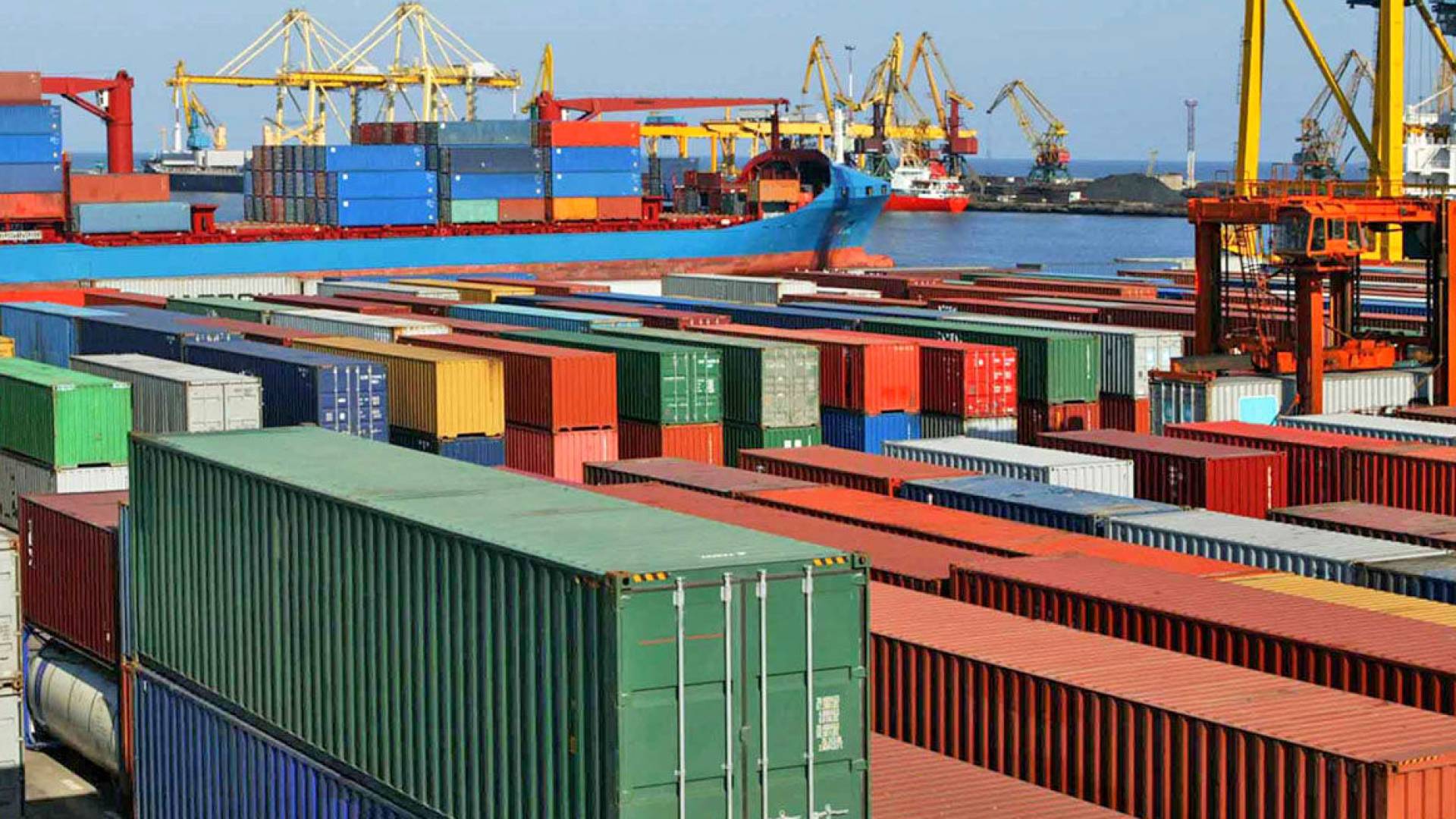 انخفاض حاد في العجز التجاري للأردن بنسبة 25.7% خلال كانون الثاني مع طفرة في الصادرات الوطنية