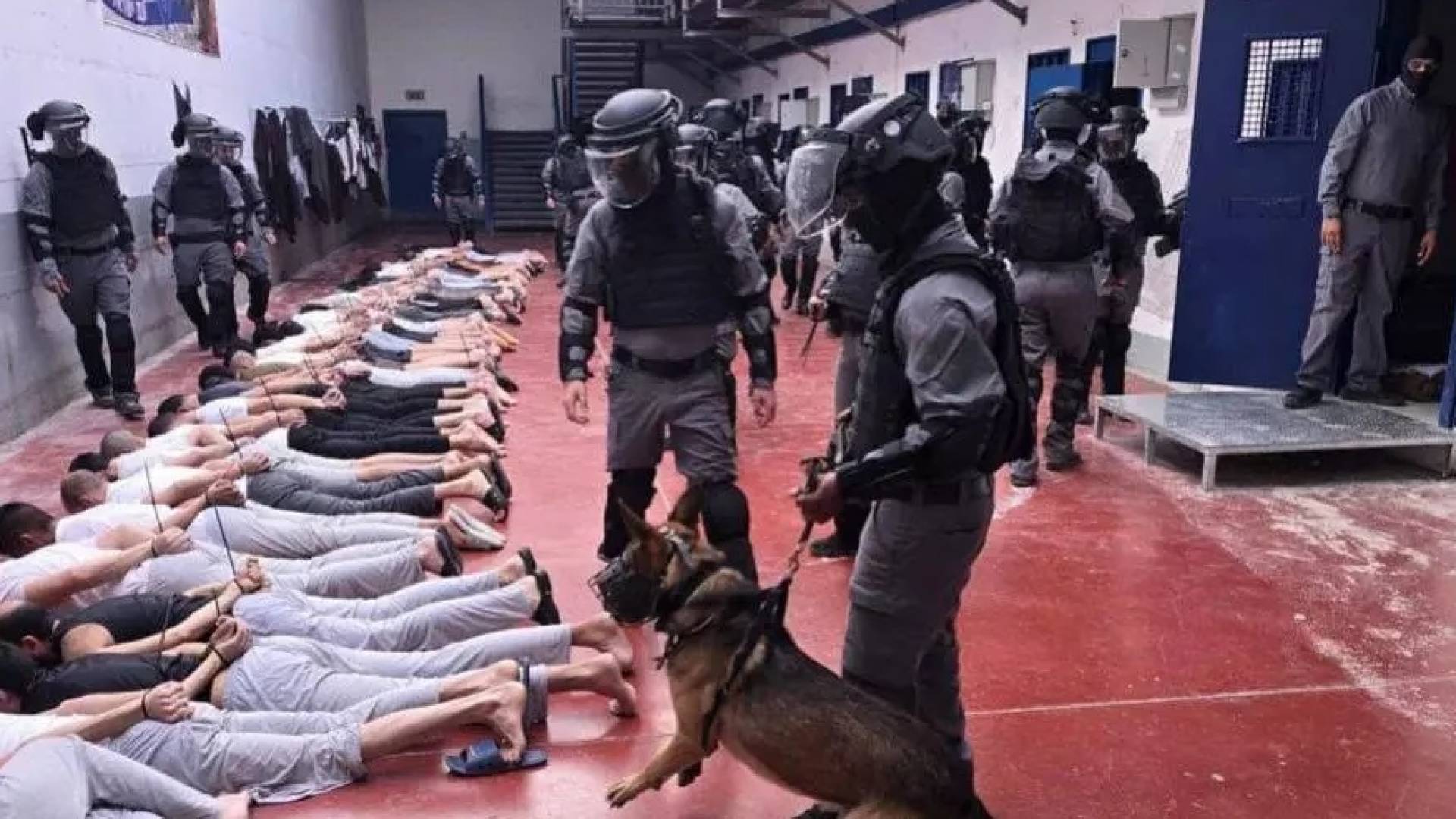 تحت غطاء الحرب.. الكنيست يقر مشروع قانون إعدام الأسرى الفلسطينيين