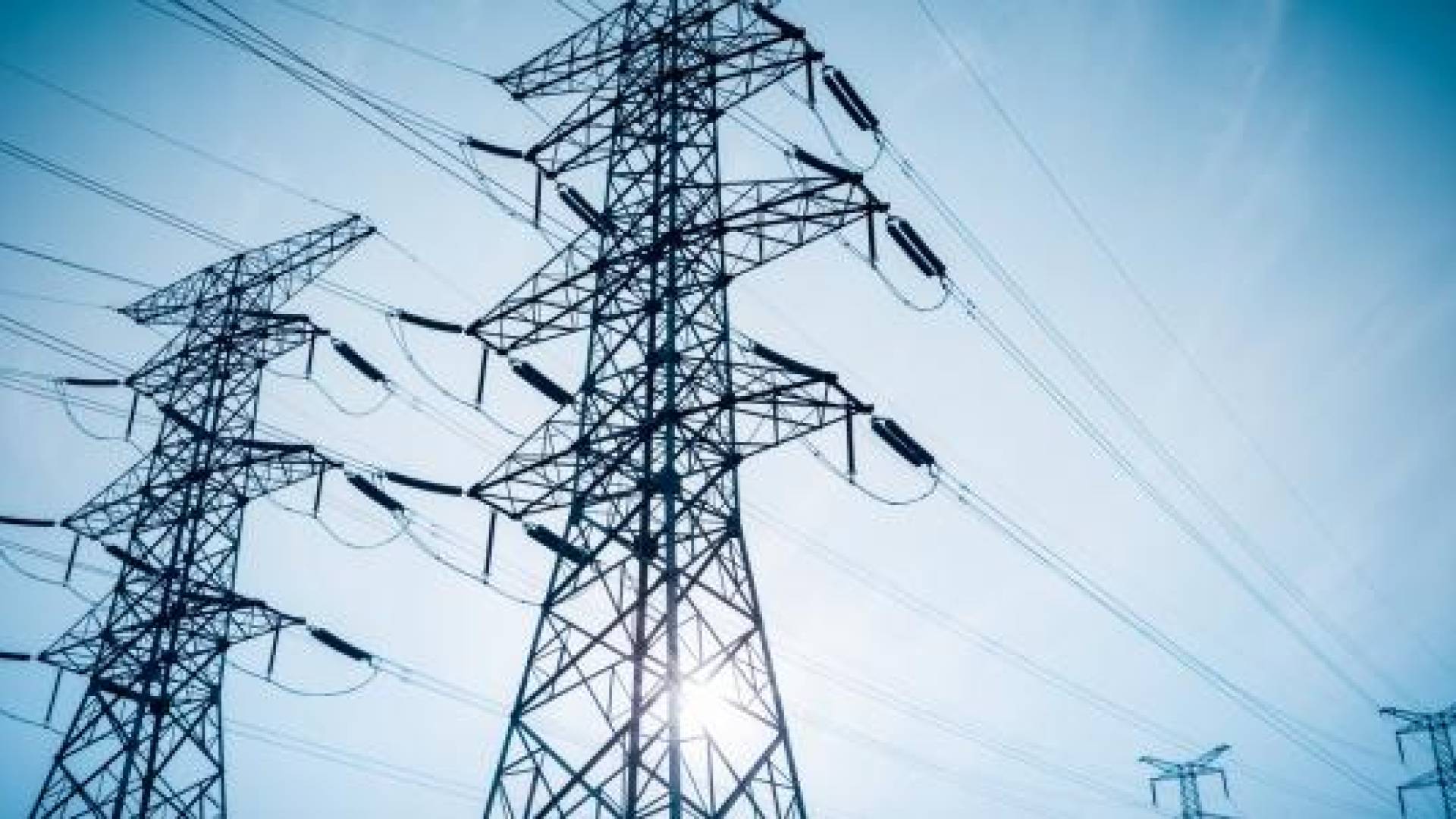 هيئة تنظيم قطاع الطاقة والمعادن تعلن تحديد تعرفة بند فرق أسعار الوقود بقيمة "صفر"